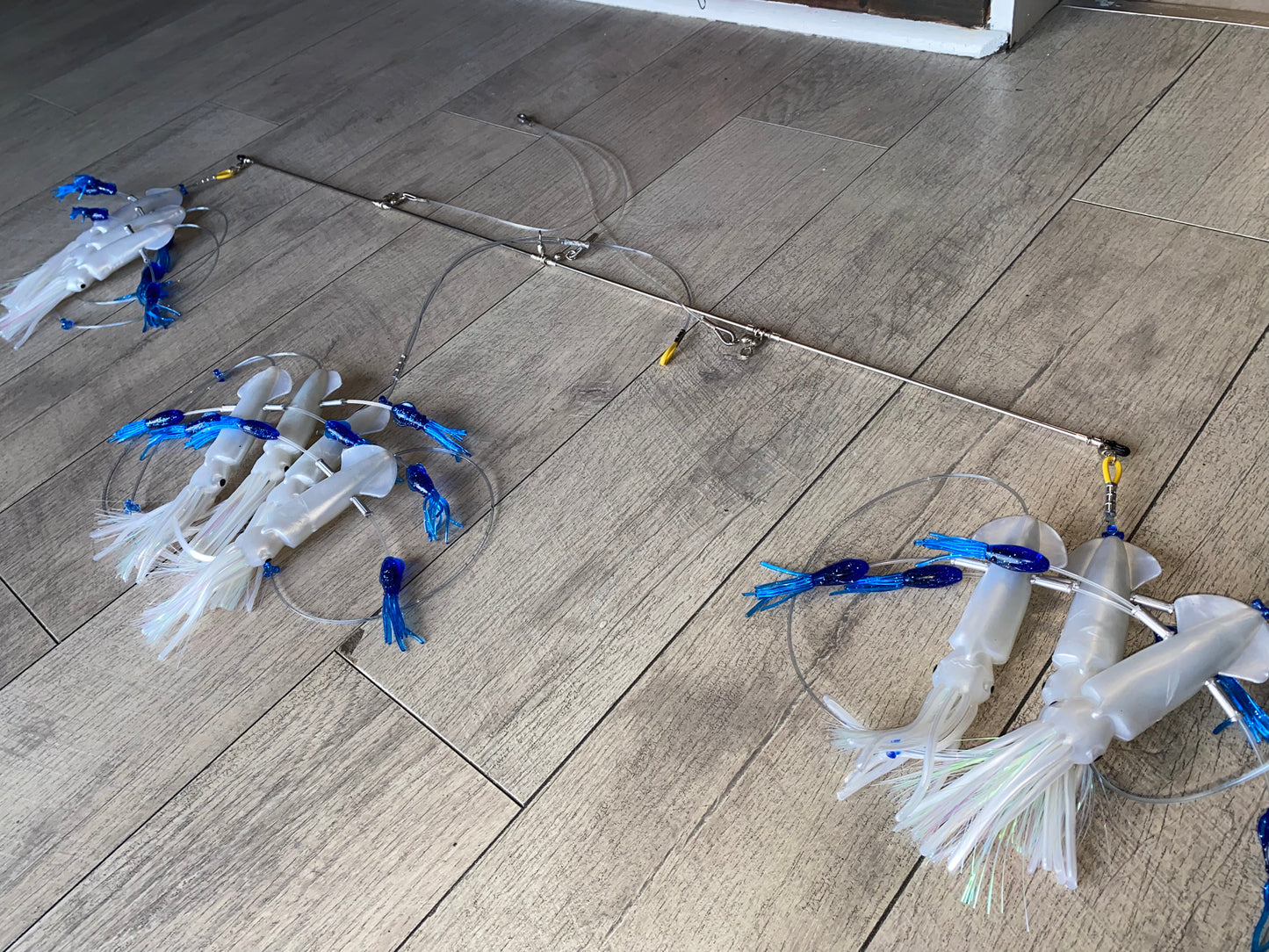 Spreader Bar- White Squid